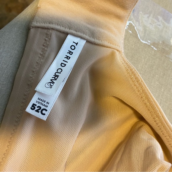 Torrid curves size 52C NWT wireless lightly lined full coverage women’s bra - Picture 7 of 7